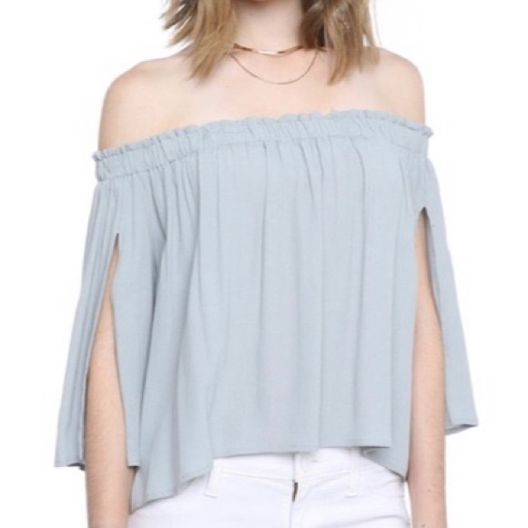 Astr Tops - ASTR The Label Off the Shoulder Top